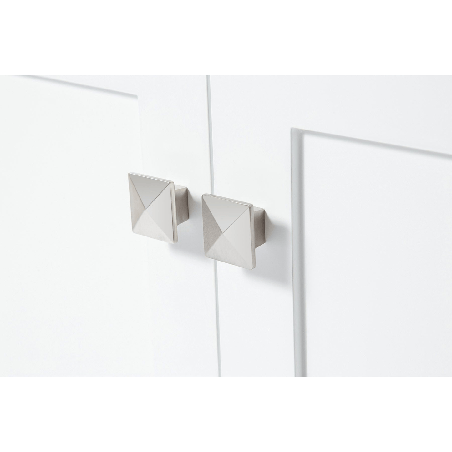 Ariel Vanities Ariel Cambridge Transitional White 43" Left Offset Rectangle Sink Vanity w/ White Quartz Countertop