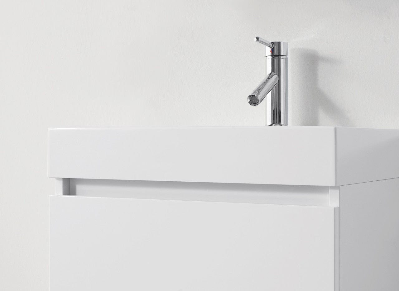 Virtu USA Zuri 24 Single Bathroom Vanity Set in Gloss White w/ Polymarble Counter-Top