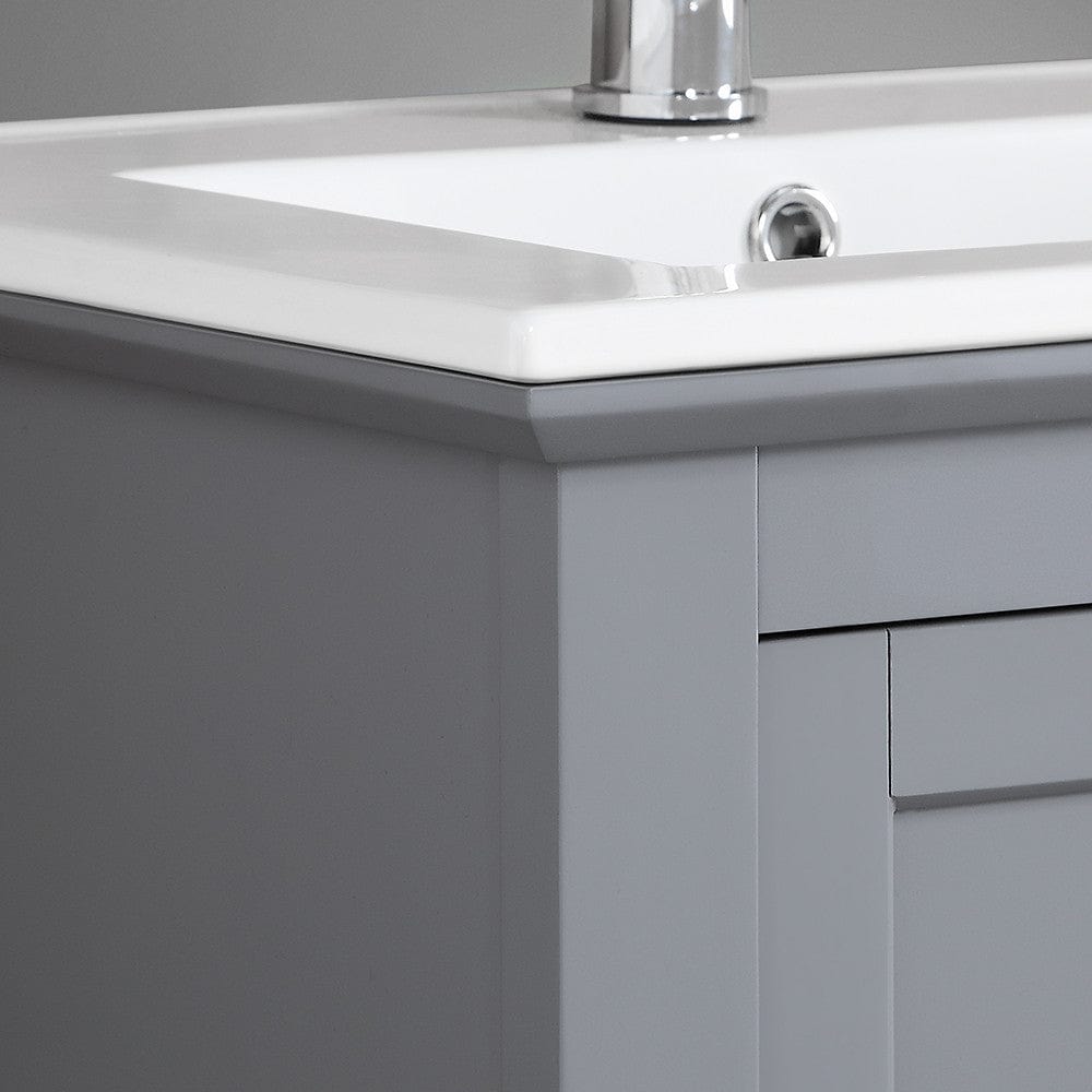 Fresca Manchester 30 Gray Traditional Bathroom Vanity