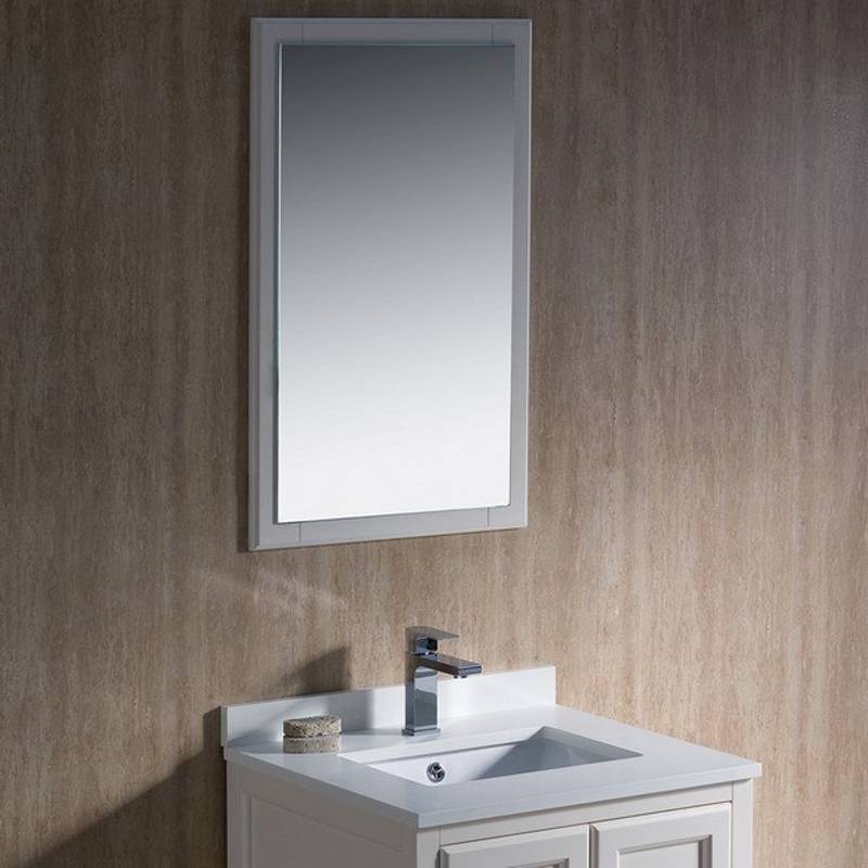 Fresca Oxford 24 Antique White Traditional Bathroom Vanity